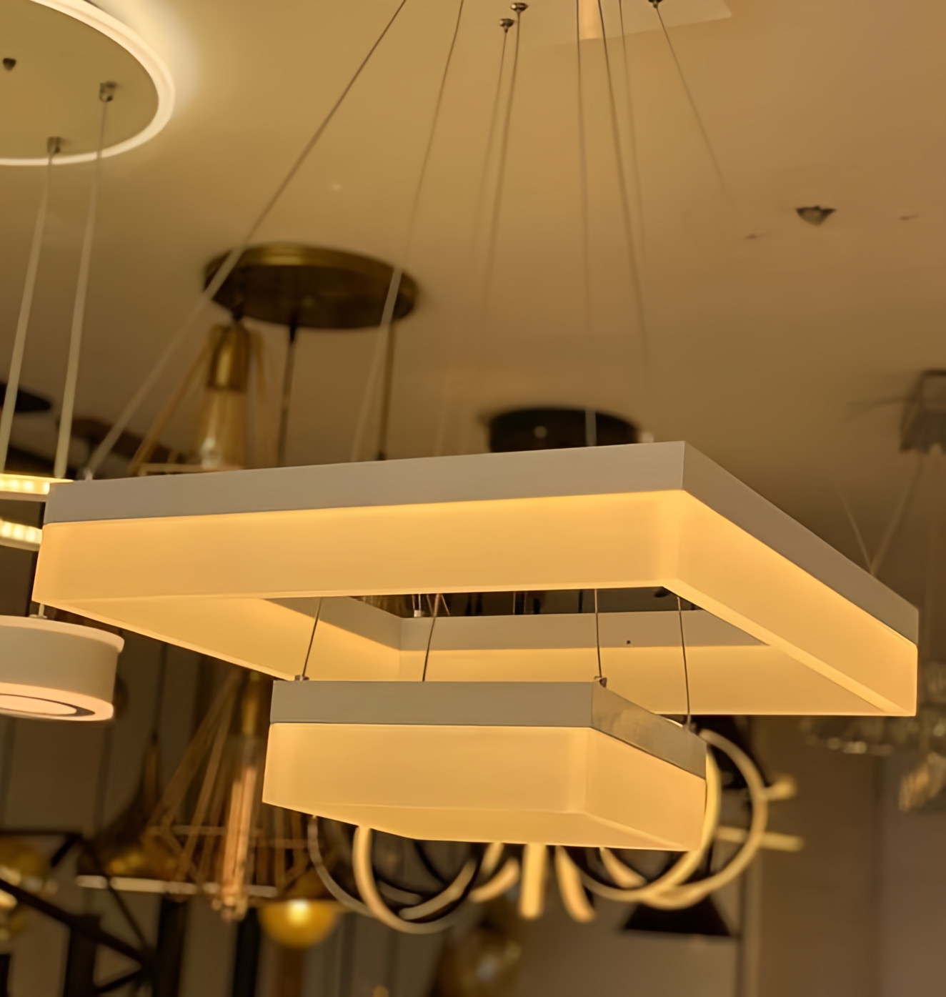 لوسترسقفی مدرن مربع ماد2طبقه کدM205b